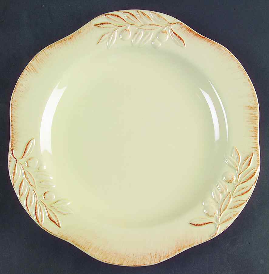 Campagna Straw Dinner Plate by Signature-1