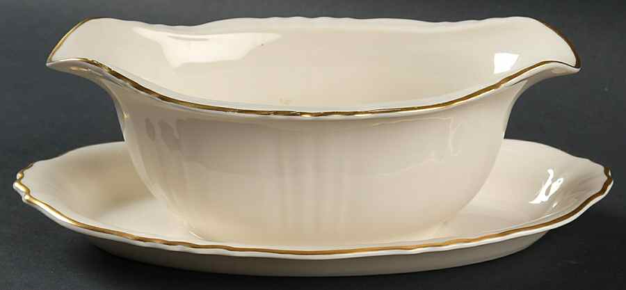 SY727 Gravy Boat with Attached Underplate by Syracuse-1