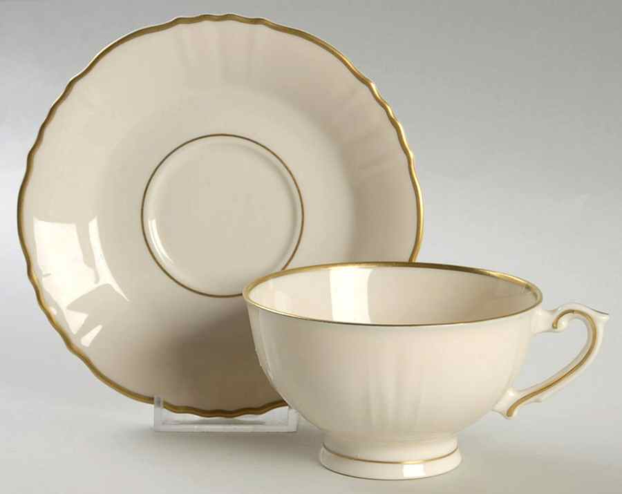 SY727 Footed Cup & Saucer Set by Syracuse-1