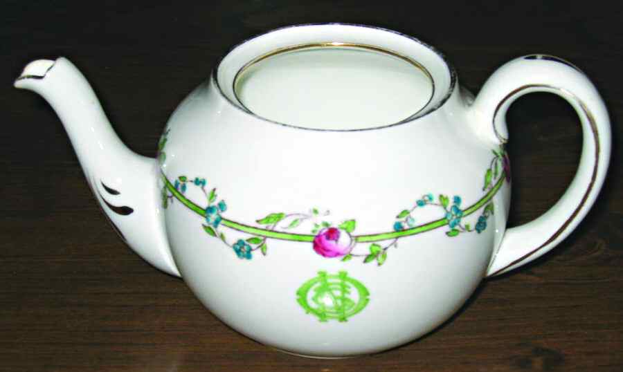 1363H Teapot No Lid by Stonier & Co Ltd-1