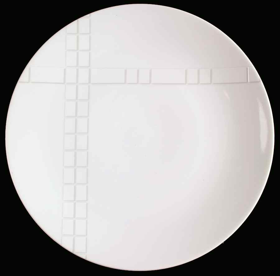Park Avenue Grid Dinner Plate by Studio Nova-1