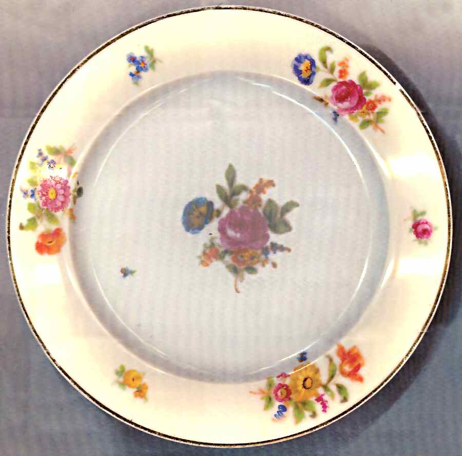 SOM4 Dinner Plate by Sommer & Matschak-1