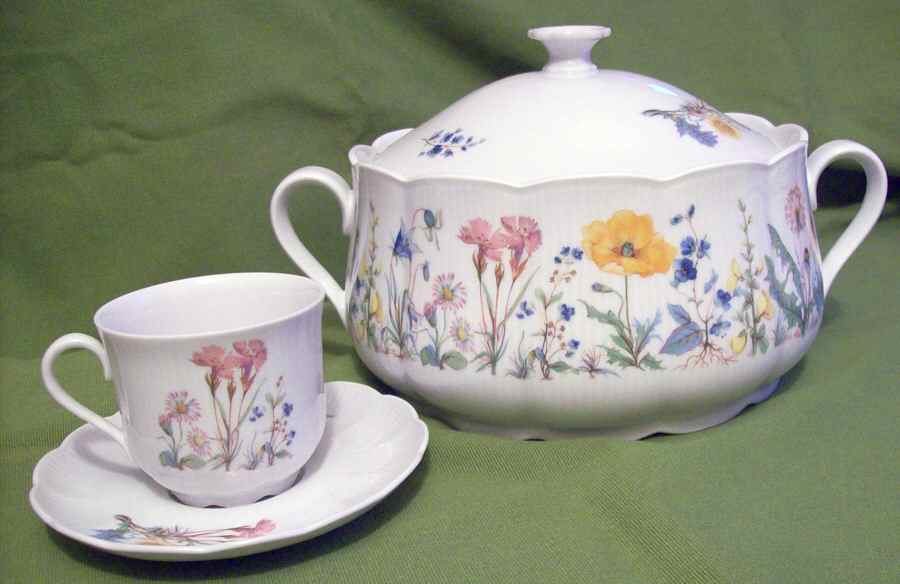Wild Pastures Flat Cup & Saucer Set by Seltmann-1