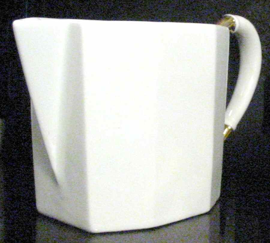 Octagon Creamer by Ernest Sohn Creation-1
