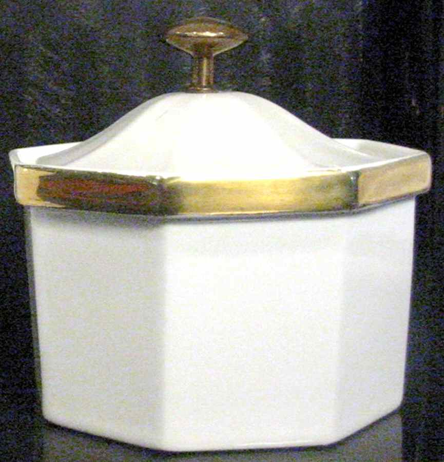 Octagon Sugar Bowl & Lid by Ernest Sohn Creation-1