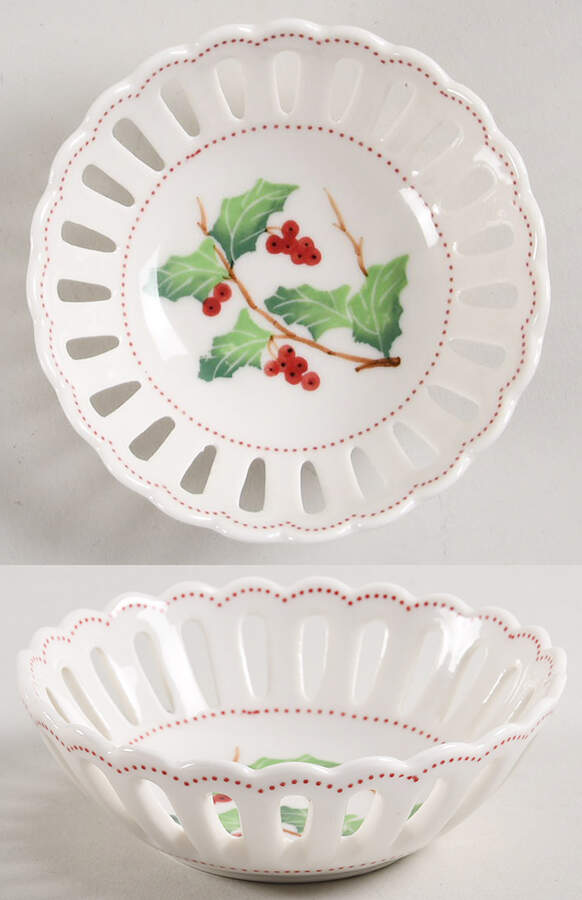 Holly Berries Pierced Round Dish by Sadek-1