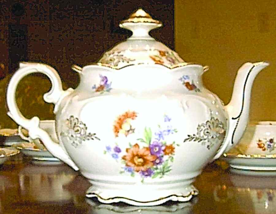 SCH468 Teapot & Lid by Schumann - Bavaria-1