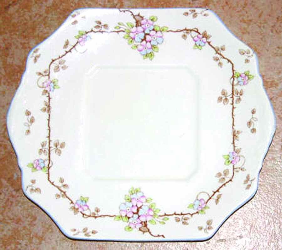 SMO5 Square Handled Cake Plate by Sampson Smith-1
