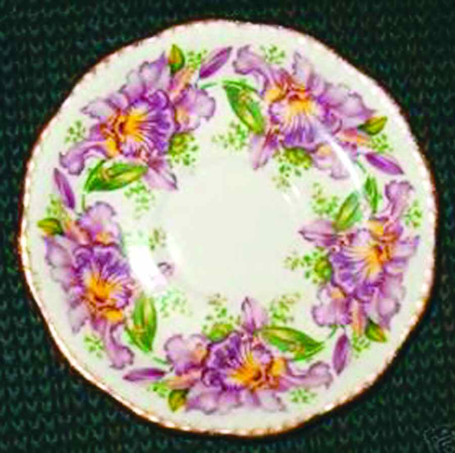 Garland Saucer by Salisbury-1