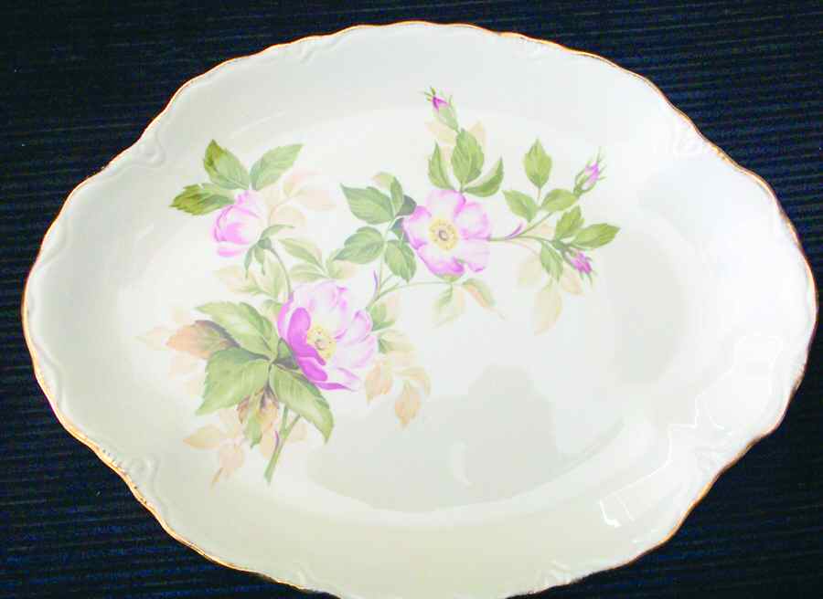 Briar Rose 14" Oval Serving Platter by Sovereign Potters-1