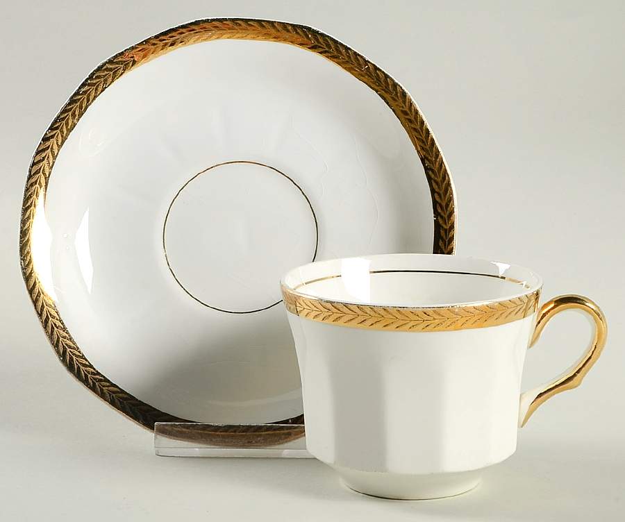 6098G Flat Cup & Saucer Set by Saxon-1