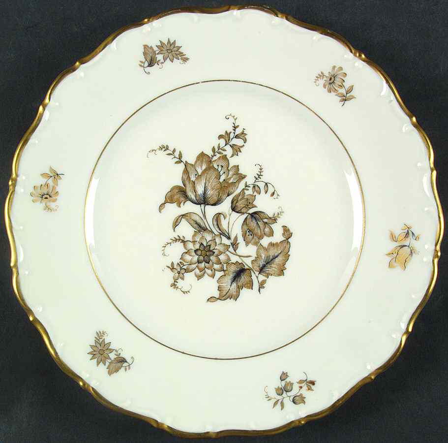 SLT326 Salad Plate by Seltmann-1