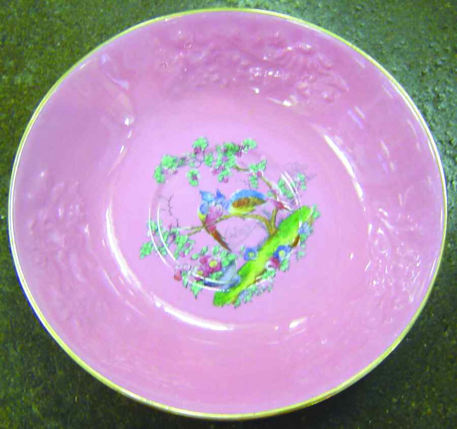 R8323 Saucer by Spode-1