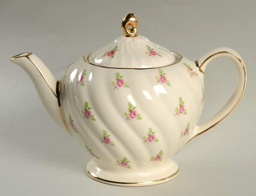 1593 Teapot & Lid by Sadler-1
