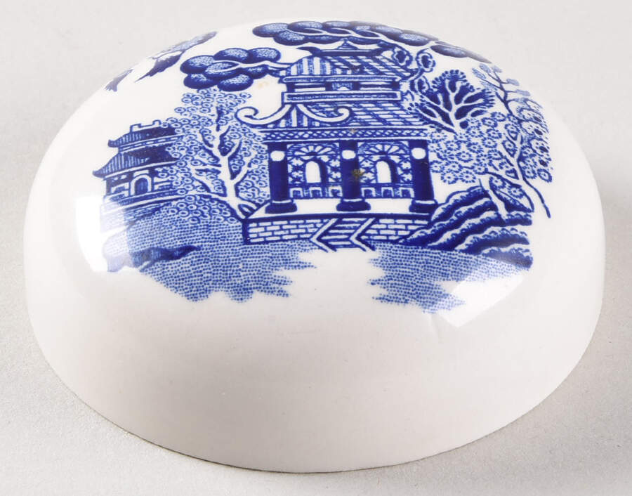 Blue Willow (Smooth, No Trim) Lid for Medium Ginger Jar by Sadler-1