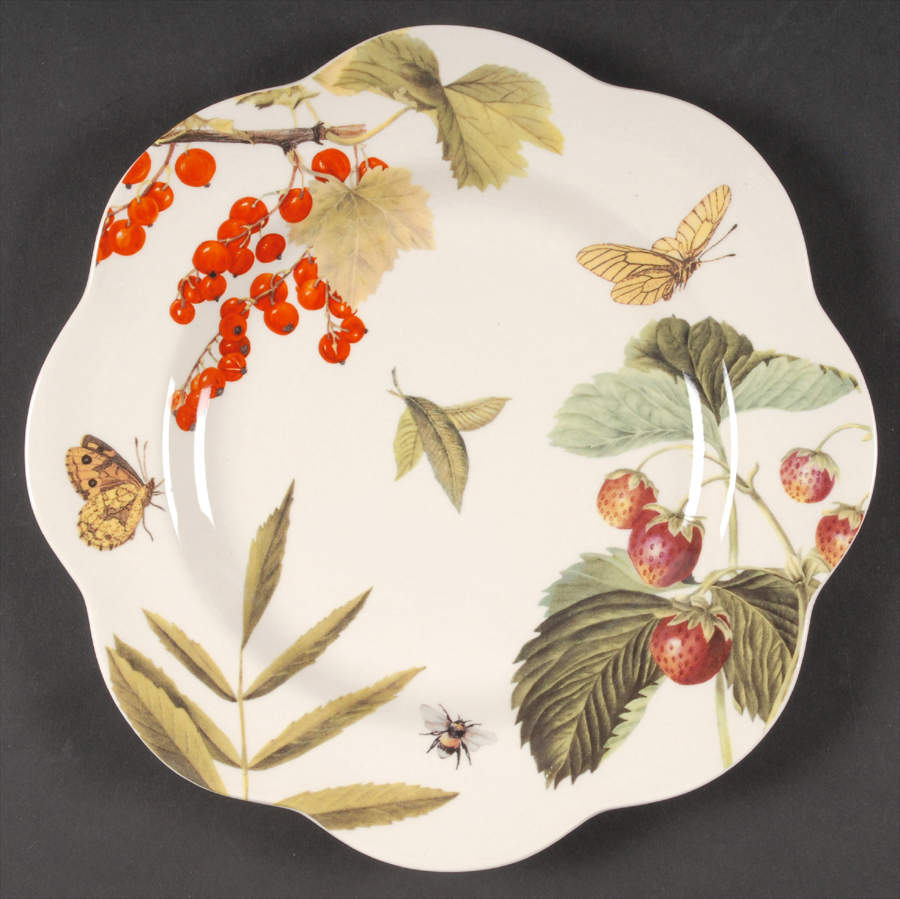 Fruit Haven 9" Daisy Plate by Spode-1