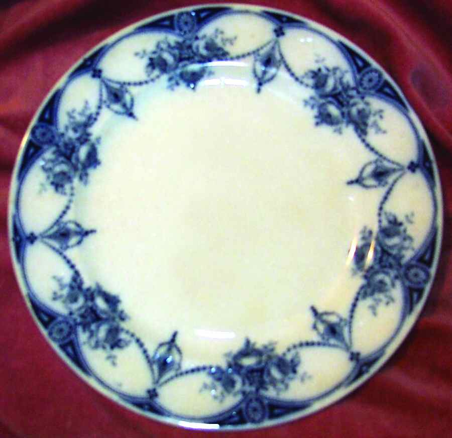 Imperial Dinner Plate by Soho Pottery-1