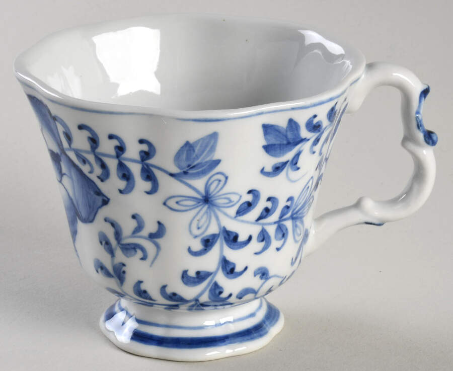 Blue Mum Footed Cup by Sadek-1