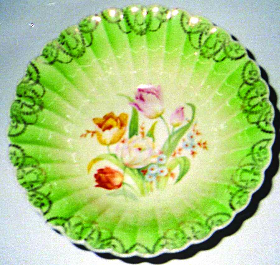 Coronation Queen Green Easter 8" Round Vegetable Bowl by Sebring Pottery-1