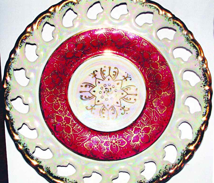 702 Saucer by Seyei Toki Co-1