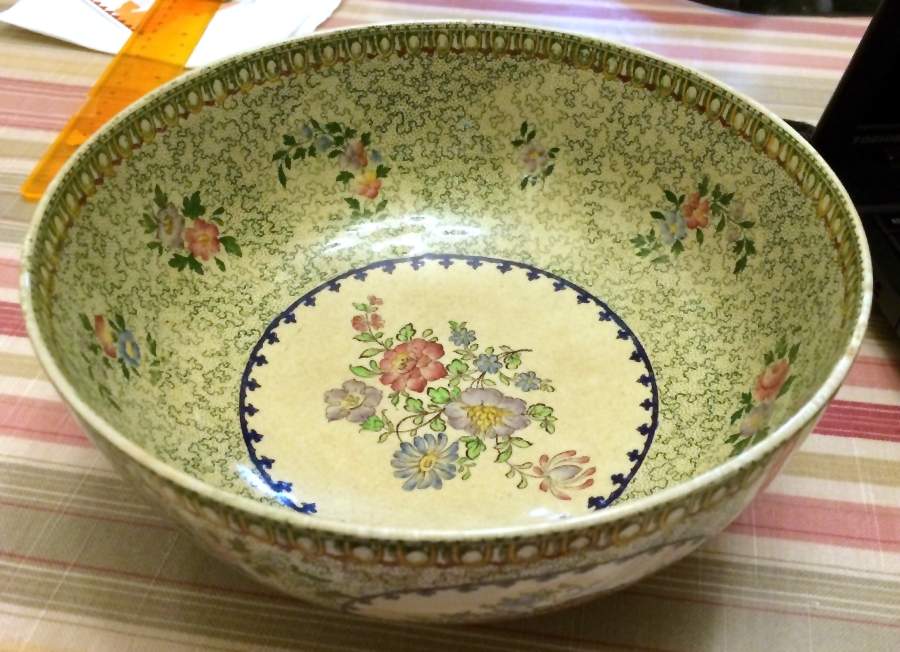 T771 9" Round Vegetable Bowl by Spode-1