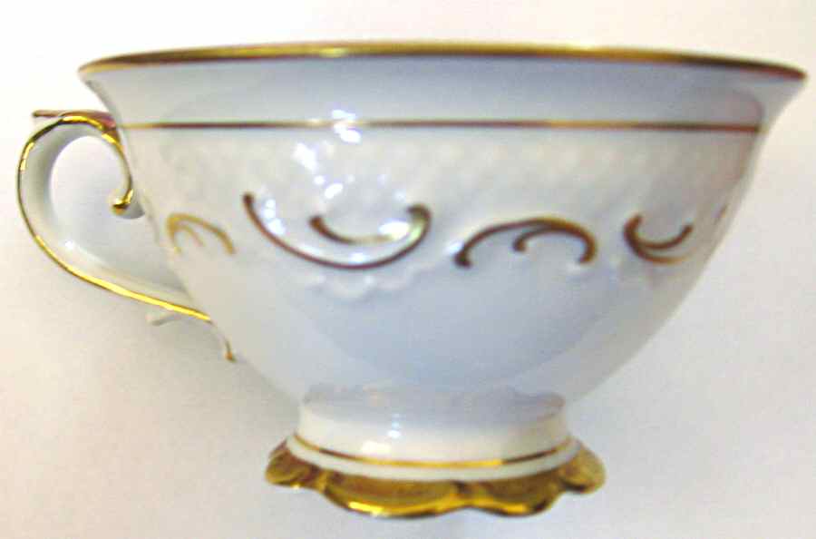 SCH482 Footed Cup by Schumann - Bavaria-1