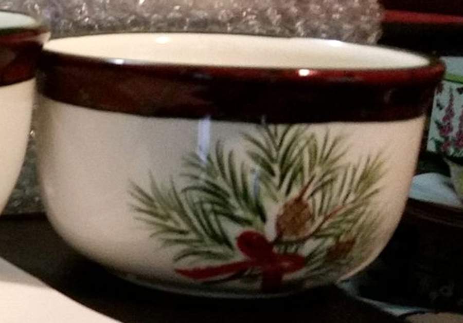 Holiday Greens 6" Mixing Bowl by Sakura-1