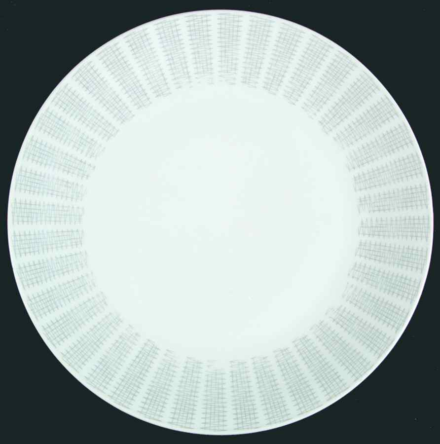 SLT335 Luncheon Plate by Seltmann-1