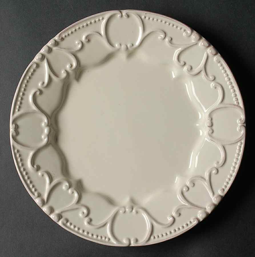 Isabella Linen Salad Plate by Skyros-1