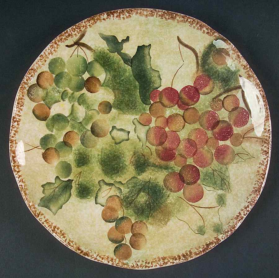 Vineyard (Scalloped) Salad Plate by Sakura-1