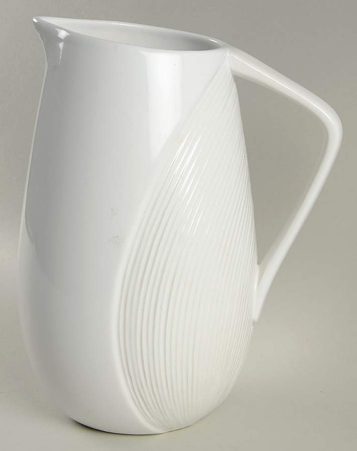 Tempo 70 Oz Pitcher by Studio Nova-1