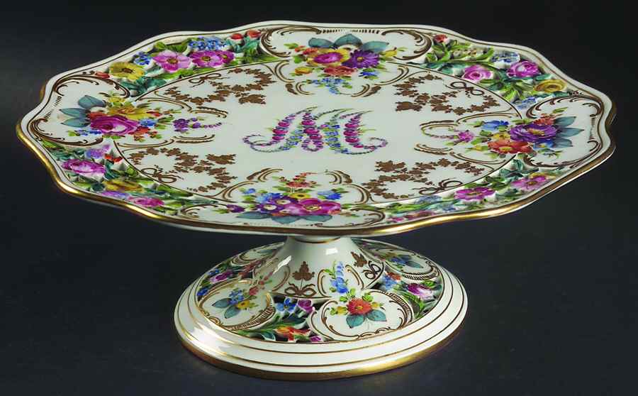 SXP6 12" Diameter Pedestal Cake Stand by Saxonian-1