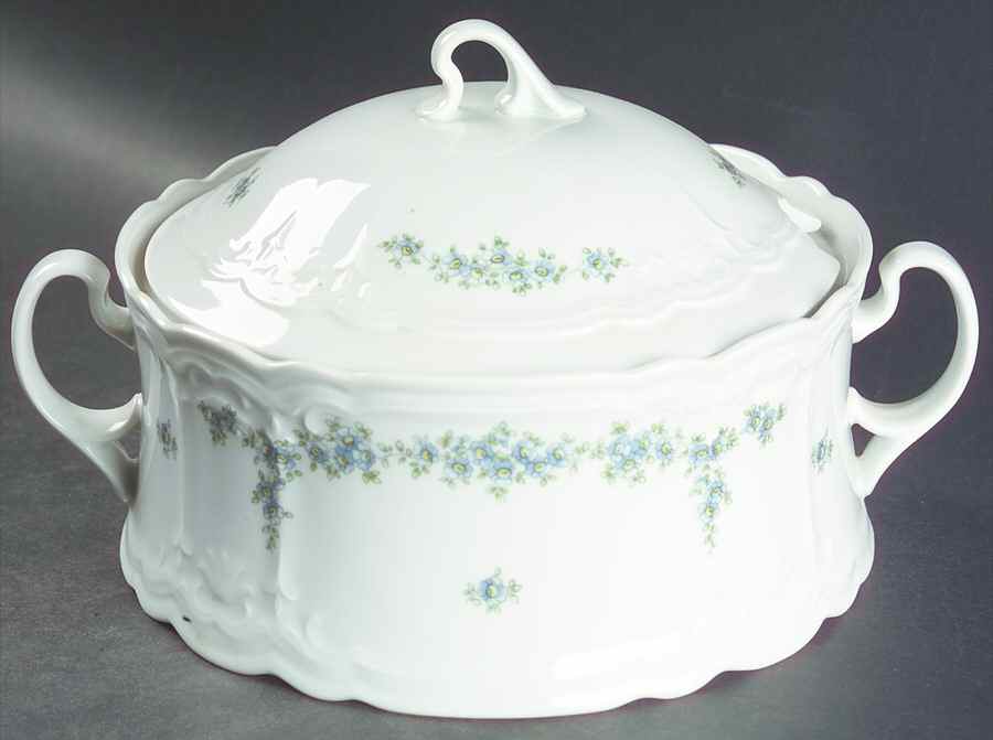 SLT339 Tureen &  Lid by Seltmann-1