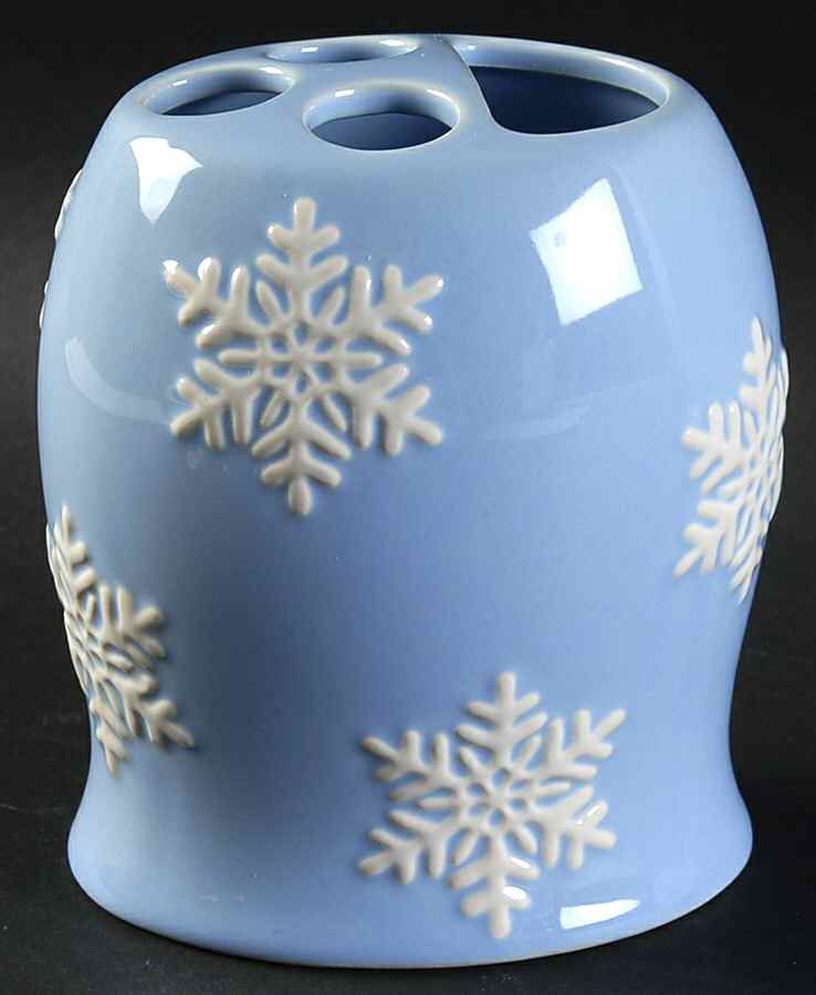 Winter Frost Toothbrush Holder by St Nicholas Square-1