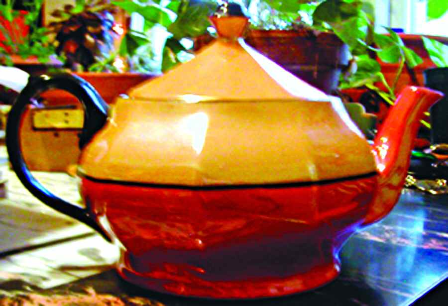 SNU4 Teapot & Lid by Schoenau-1