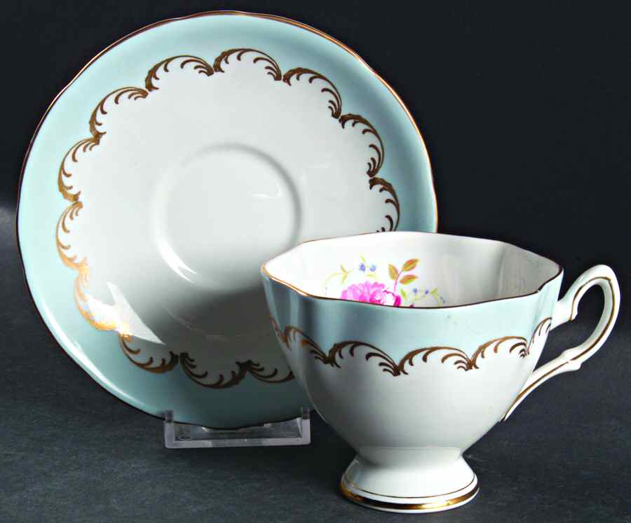 4002 Footed Cup & Saucer Set by Salisbury-1