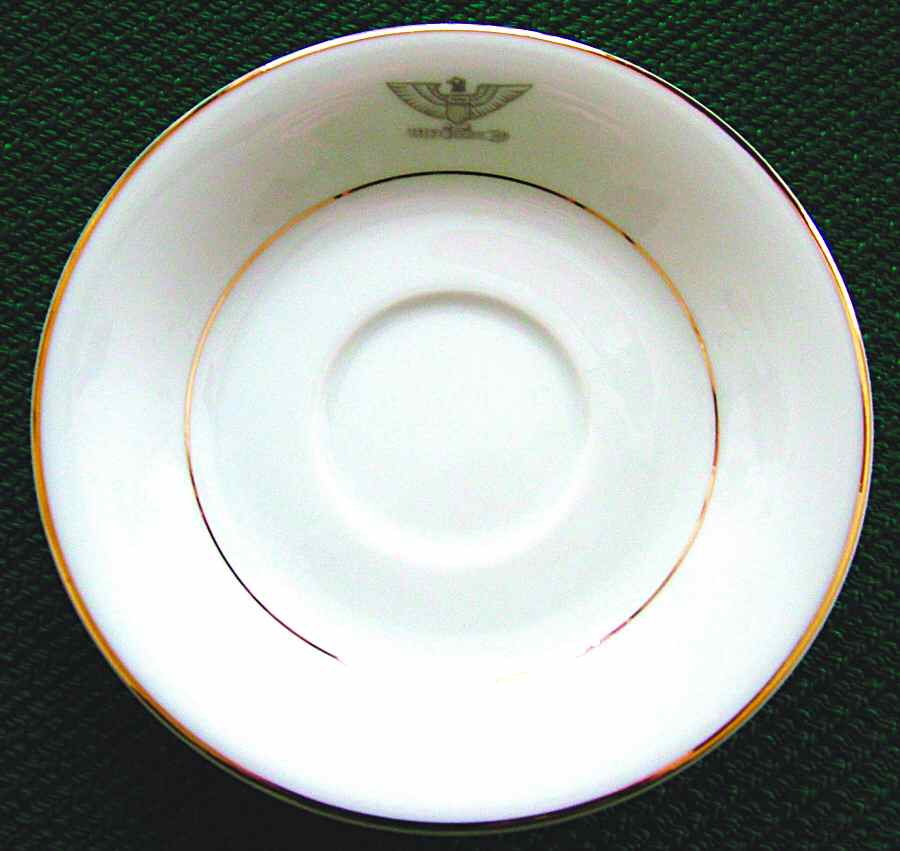 SEI16 Saucer by Seizan-1