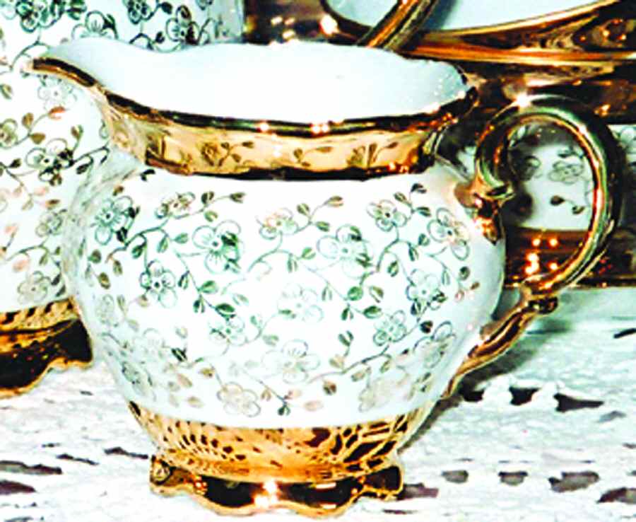 SLT341 Creamer by Seltmann-1