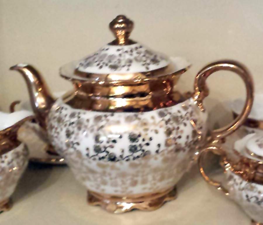 SLT341 Teapot & Lid by Seltmann-1