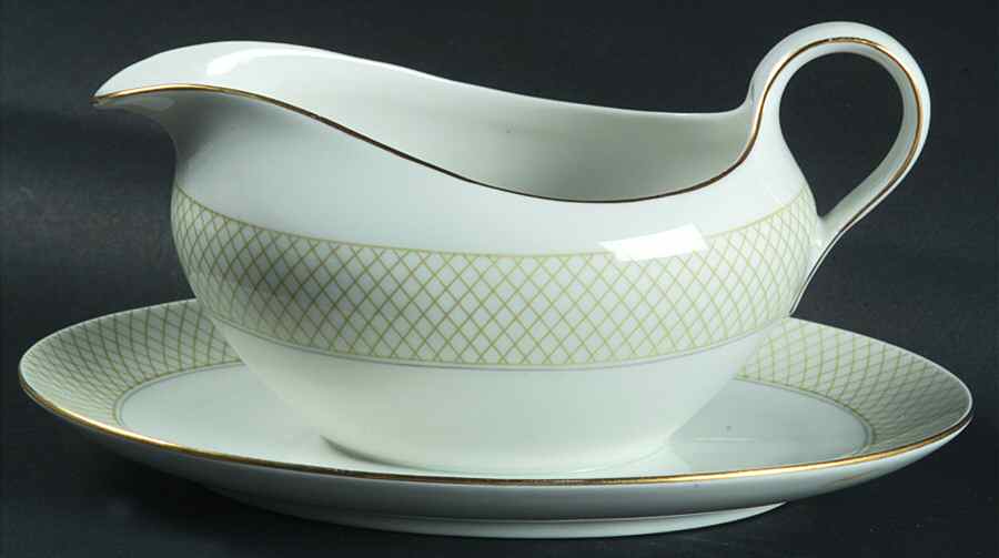 SLT342 Gravy Boat with Attached Underplate by Seltmann-1