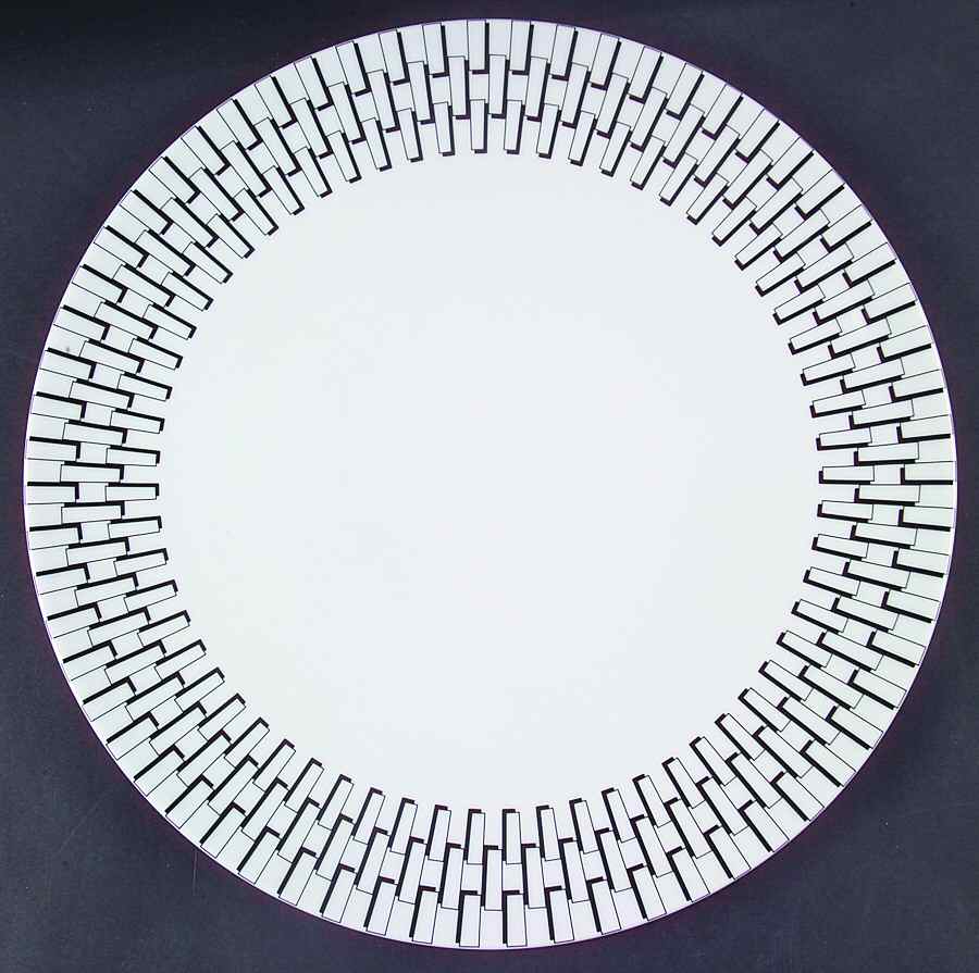 Foley Square Black 12" Chop Plate (Round Platter) by Studio Nova-1