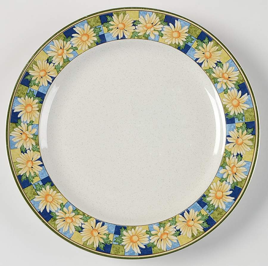 Summer Daisy Salad Plate by Studio Nova-1
