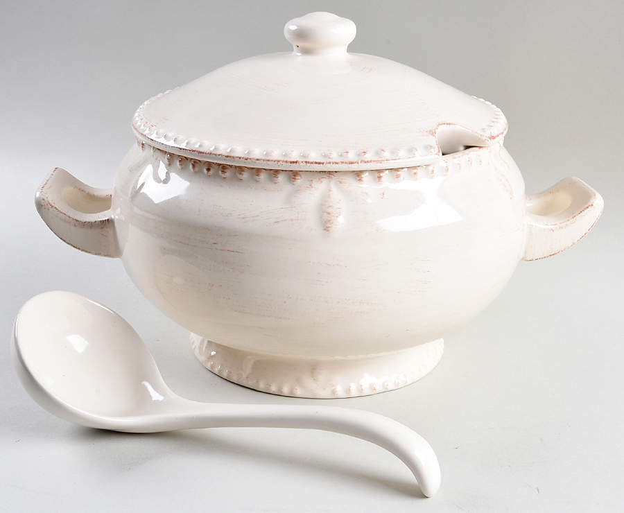 Sorrento Ivory Tureen & Lid w/Ladle by Signature-1