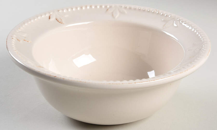 Sorrento Ivory 7" Round Serving Bowl by Signature-1