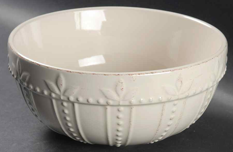 Sorrento Ivory 8" Mixing Bowl by Signature-1