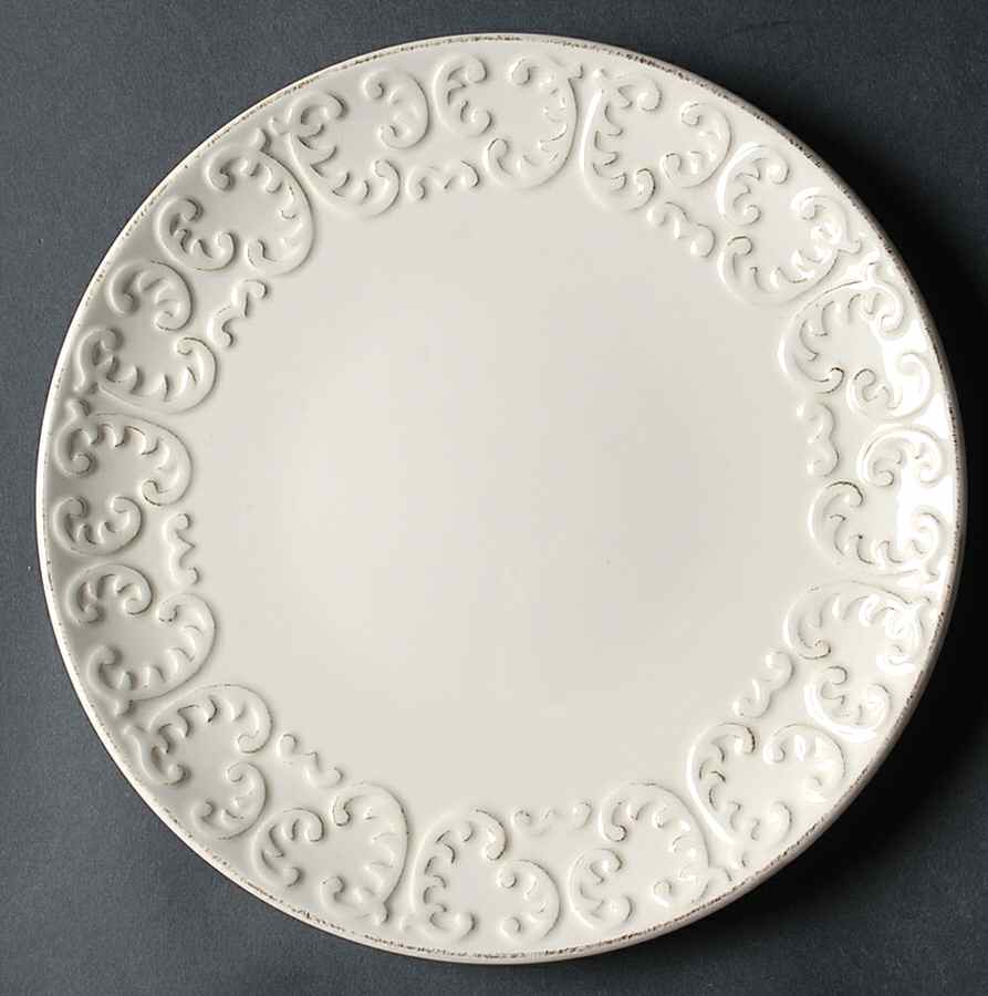 Barroca Antique Ivory Salad Plate by Skyros-1