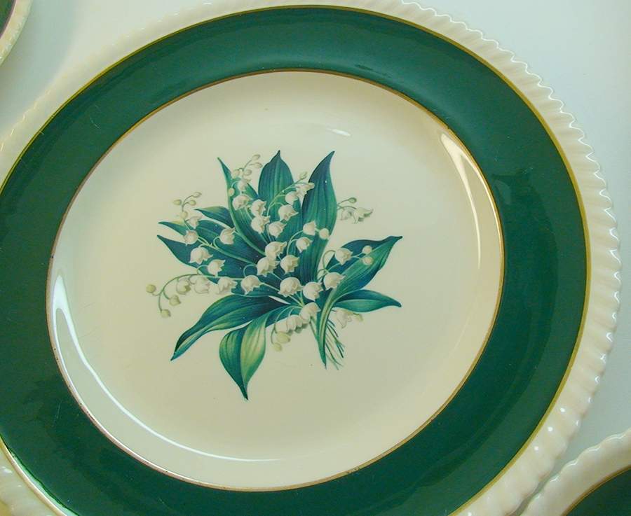 Sovereign Princess Dinner Plate by Sovereign Potters-1