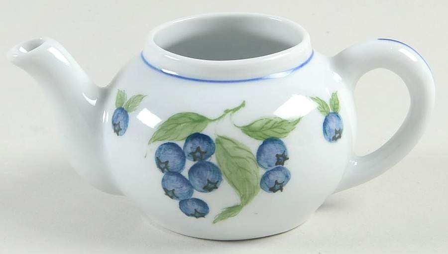 Blueberries Toy Teapot No Lid by Sadek-1