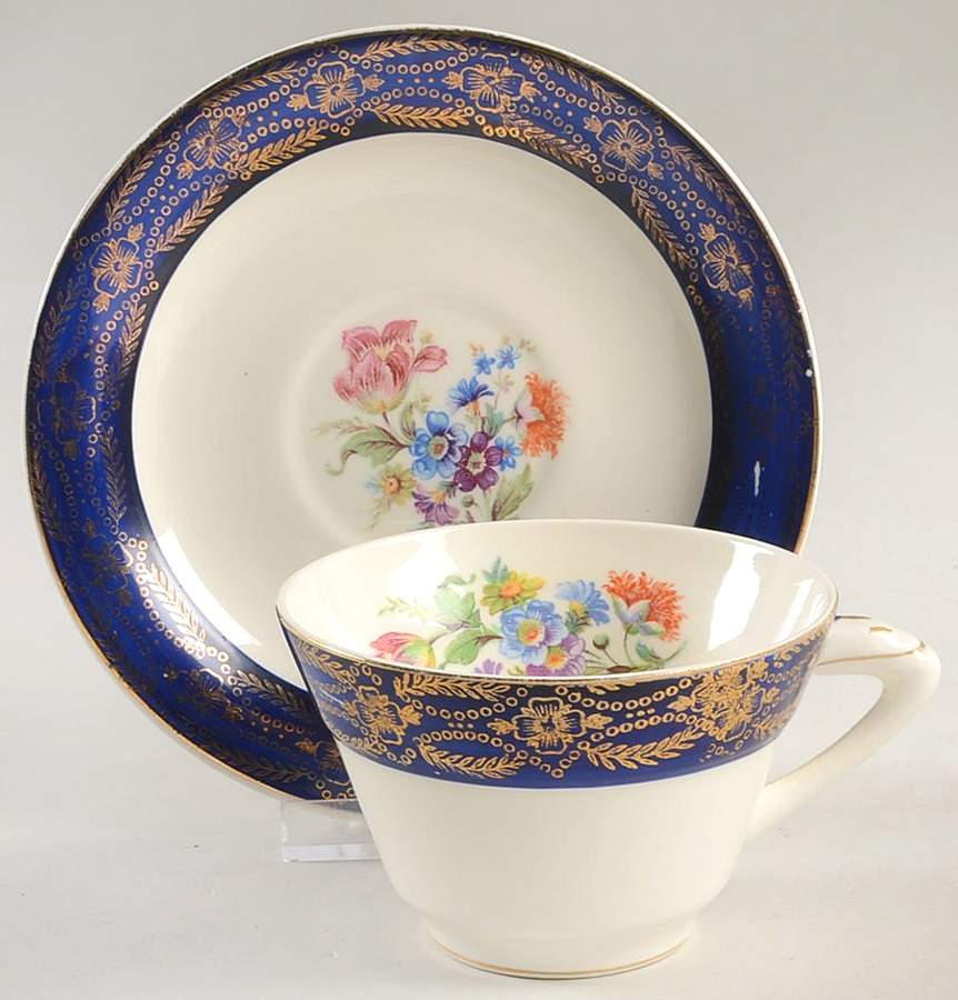 STT314 Flat Cup & Saucer Set by Stetson-1