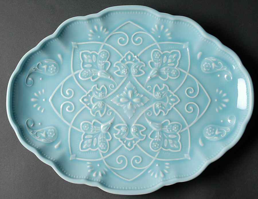 Java Blue Majolica 16" Oval Serving Platter by Sadek-1